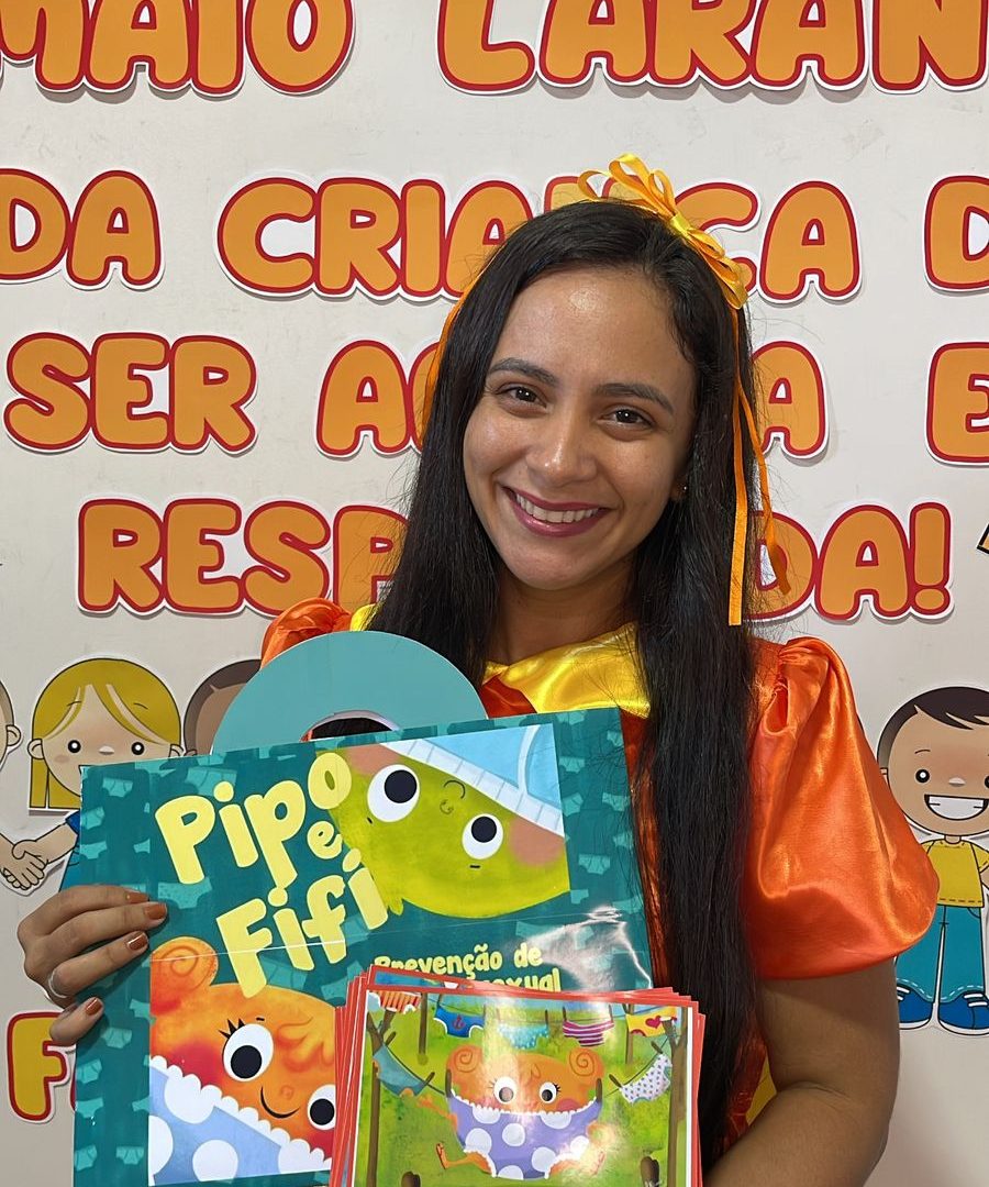 Combo Painel decorativo + História: Pipo e Fifi